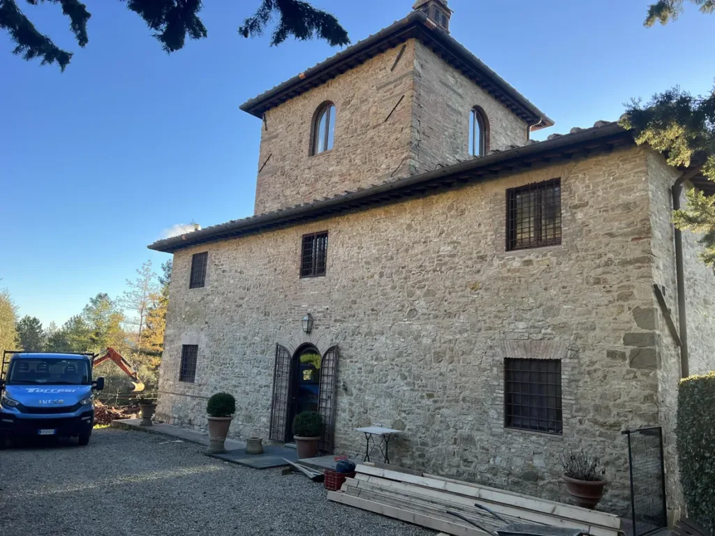 Progettazioni Realizzazioni Edili 00